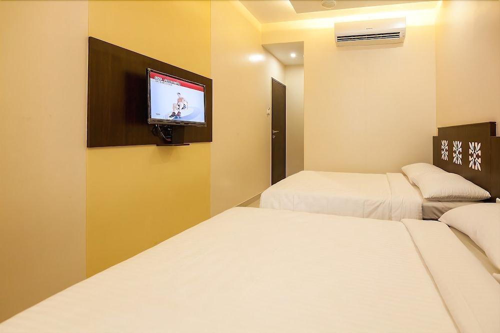 City Guest House - Dadar Bombay Eksteriør billede